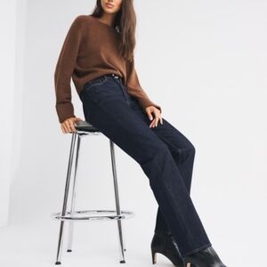 Ambercrombie&Fitch Ultra High Rise 90's Straight Jeans Dark Wash, 27 Short, NEW